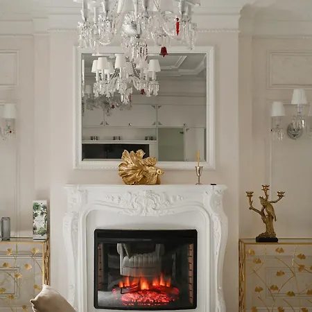 Luxury 4-bdrm With Private Terrace * Riga