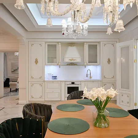 Lägenhet Luxury 4-bdrm With Private Terrace *
